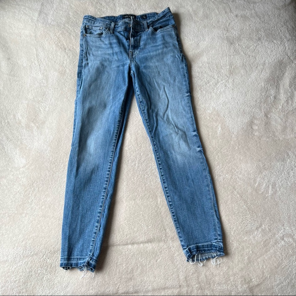 Lucky Brand Ava Skinny Distressed Jeans, Size 6 (Jean Size 28)